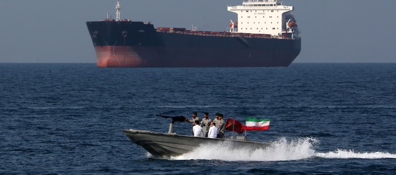 Прогнозы по нефти и рынкам, притоки в фонды облигаций и финпоказатели OpenAI и Anthropic — главное из того, что нельзя было пропустить на этой неделе