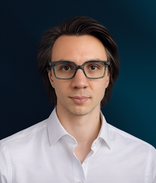 Управляющий фонда – Михаил Бутов